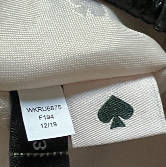 K♠️BUMBLE BEE WICKER PURSE - Picture 14 of 14